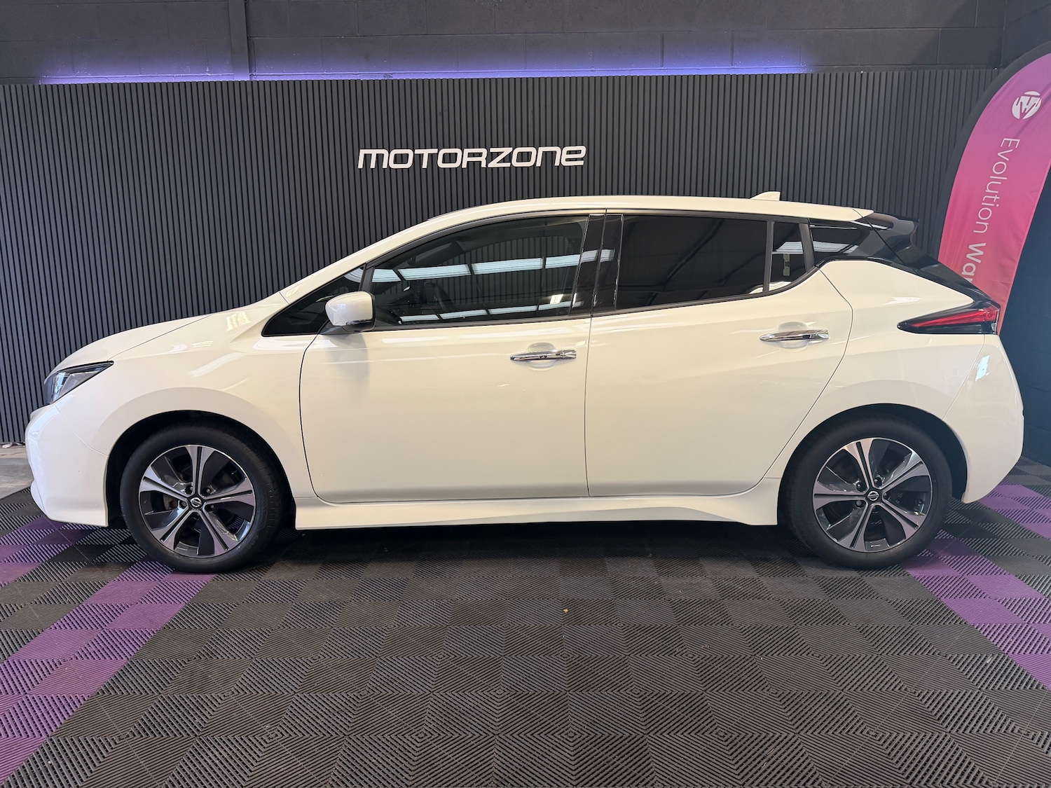 Used Nissan Leaf 2022 for sale - 77849130: Photo 6