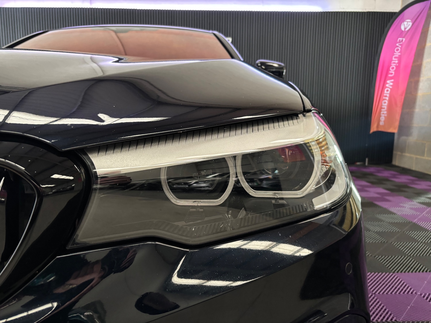 Used BMW 5 Series 2018 for sale - 76339312: Photo 24