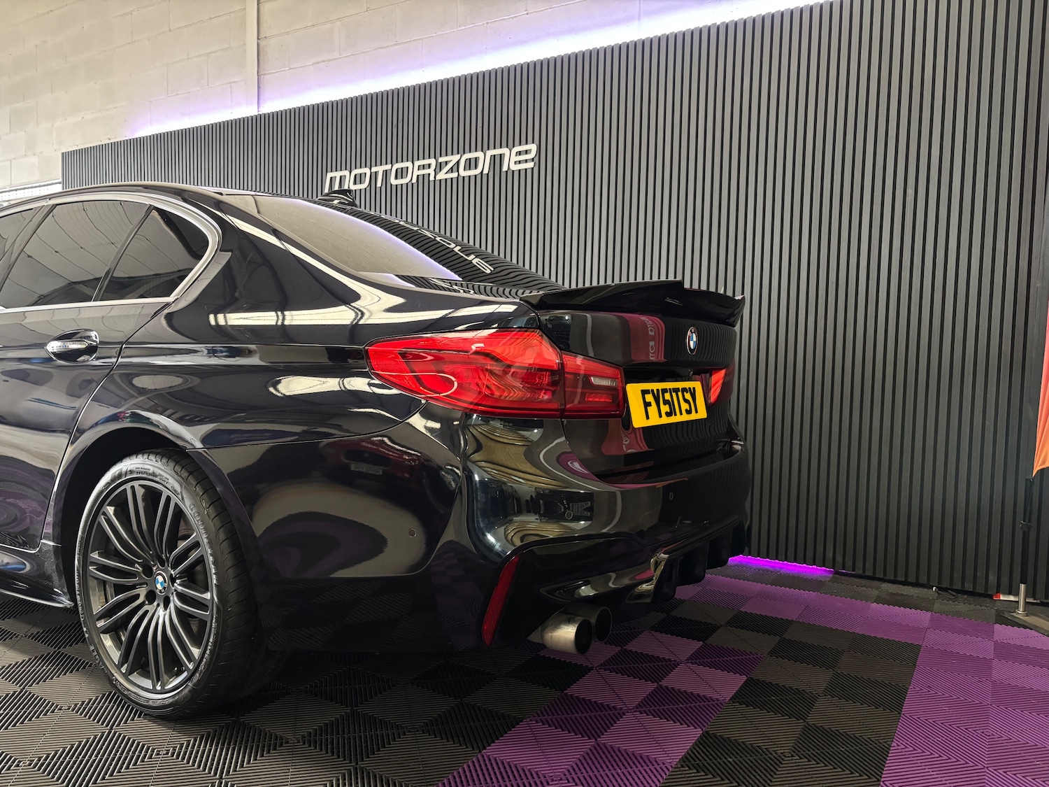 Used BMW 5 Series 2018 for sale - 76339312: Photo 9