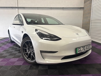 Tesla - Model 3