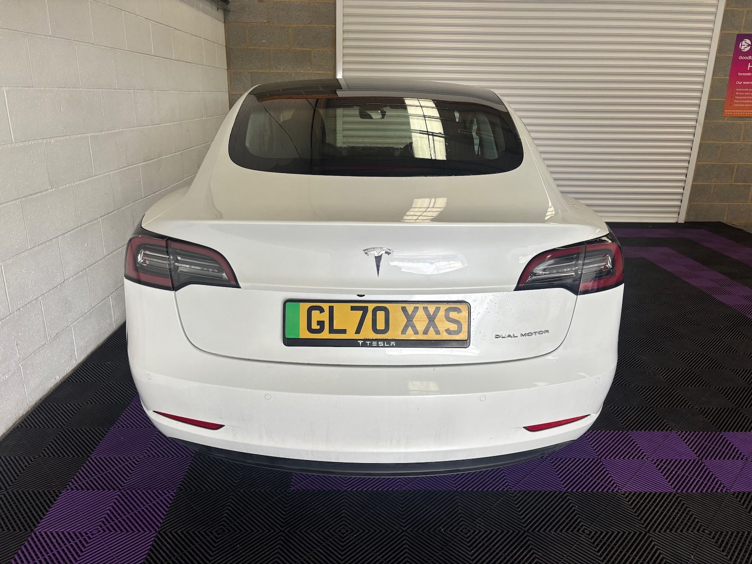 Vehicle 21