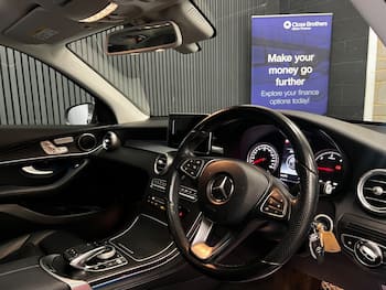 Used Mercedes-Benz GLC 2016 for sale - 79710208: Photo