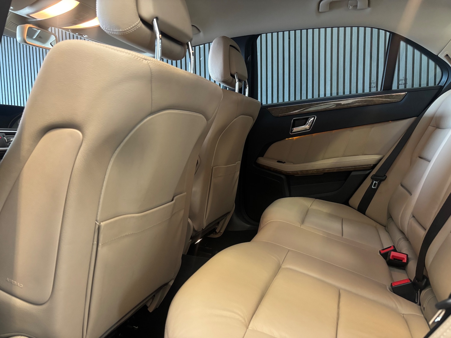 Used Mercedes-Benz E Class 2010 for sale - 76716421: Photo 13