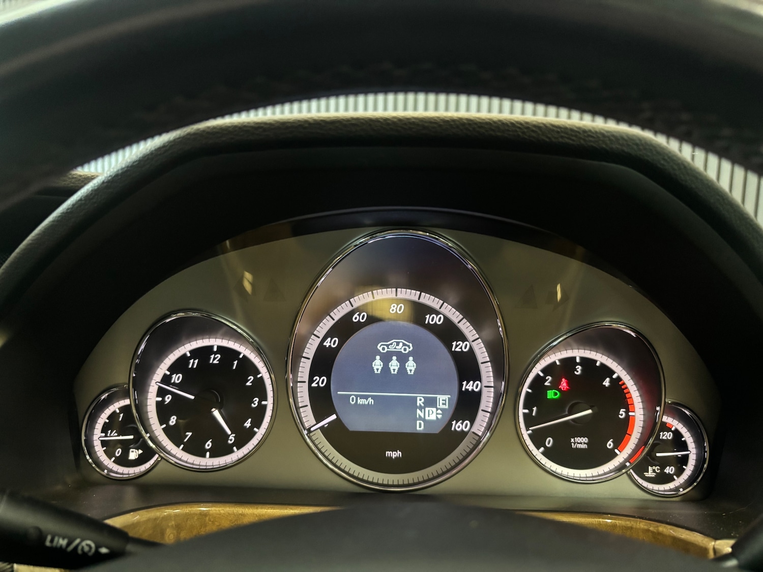 Used Mercedes-Benz E Class 2010 for sale - 76716421: Photo 16