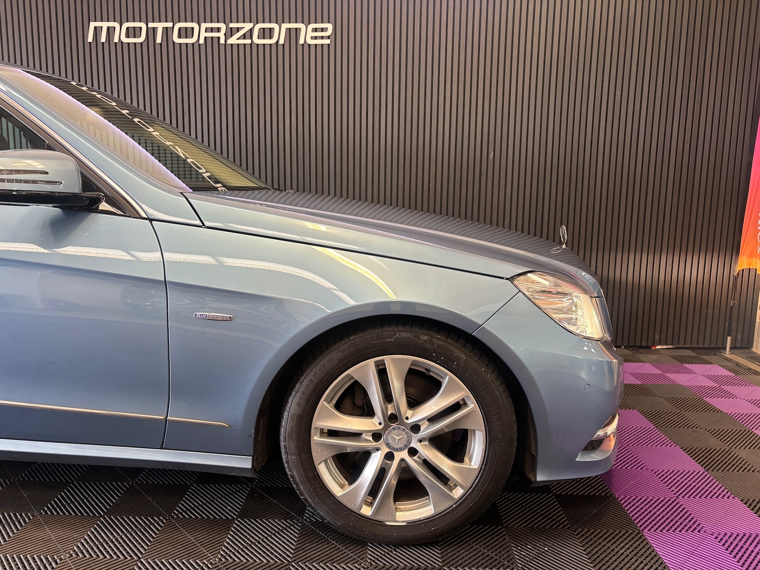 Used Mercedes-Benz E Class 2010 for sale - 76716421: Photo 19