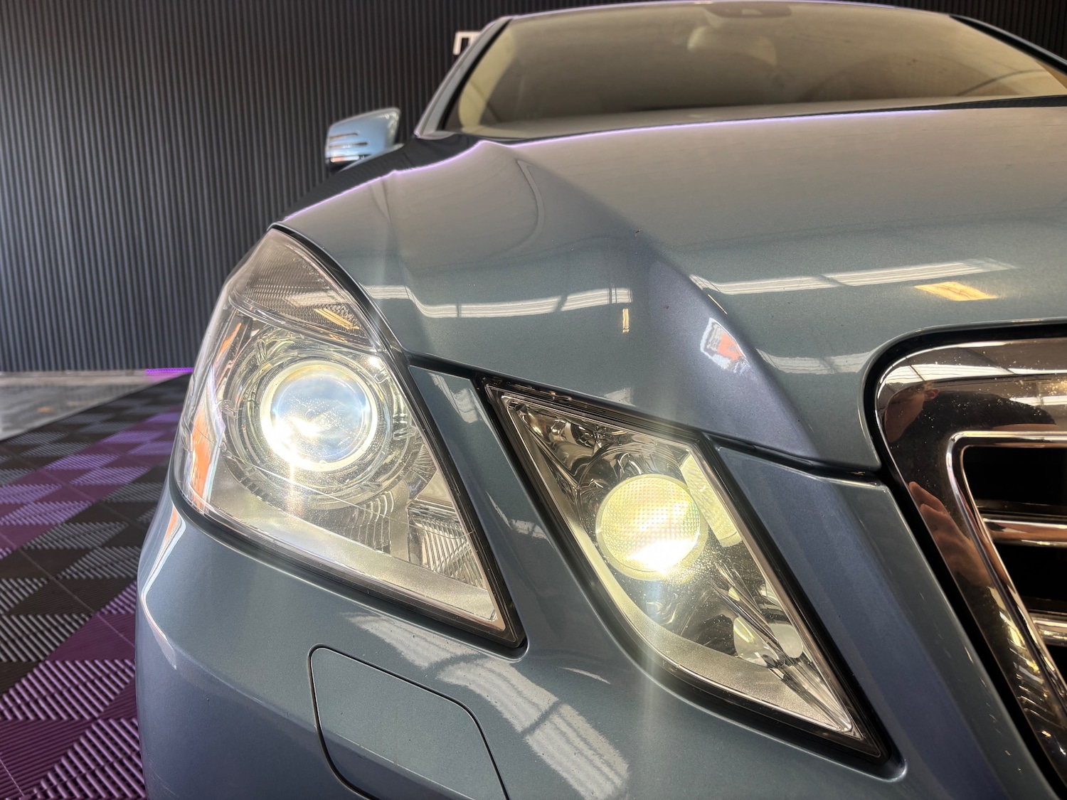 Used Mercedes-Benz E Class 2010 for sale - 76716421: Photo 25