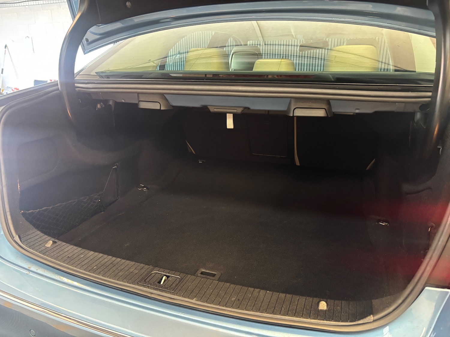 Used Mercedes-Benz E Class 2010 for sale - 76716421: Photo 31