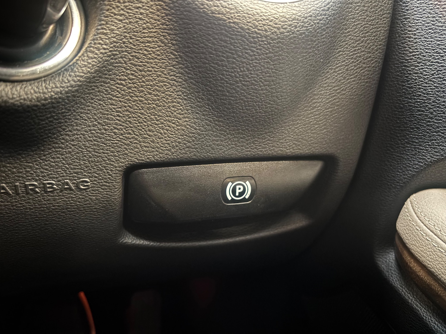 Used Mercedes-Benz E Class 2010 for sale - 76716421: Photo 41