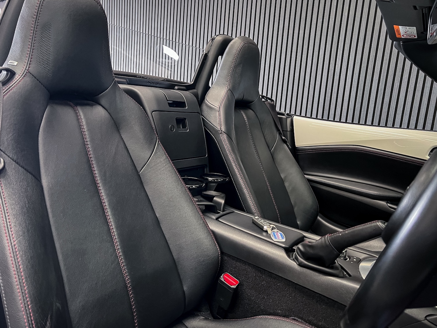 Used Mazda MX-5 2017 for sale - 78182595: Photo 11