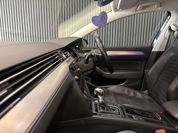 Used Volkswagen Passat 2017 for sale - 76224944: Photo 26
