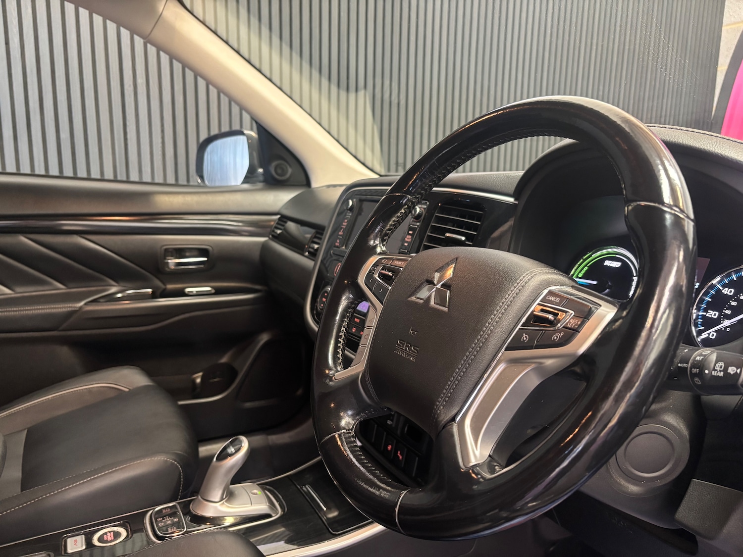Used Mitsubishi Outlander 2017 for sale - 75999348: Photo 19