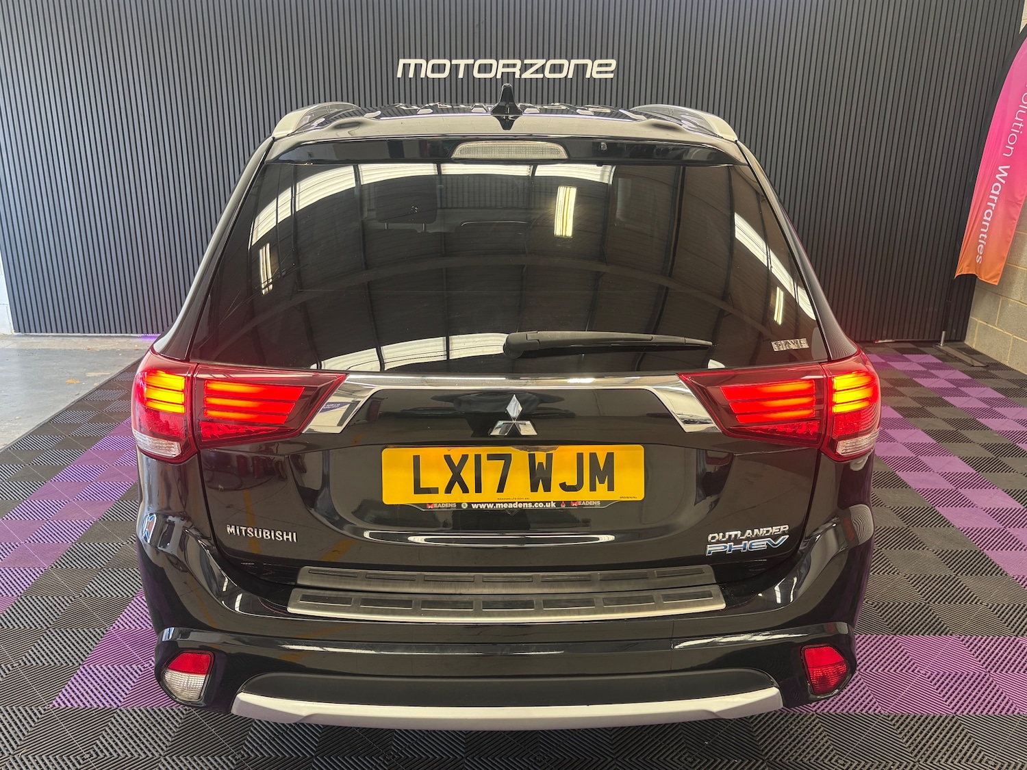 Used Mitsubishi Outlander 2017 for sale - 75999348: Photo 22
