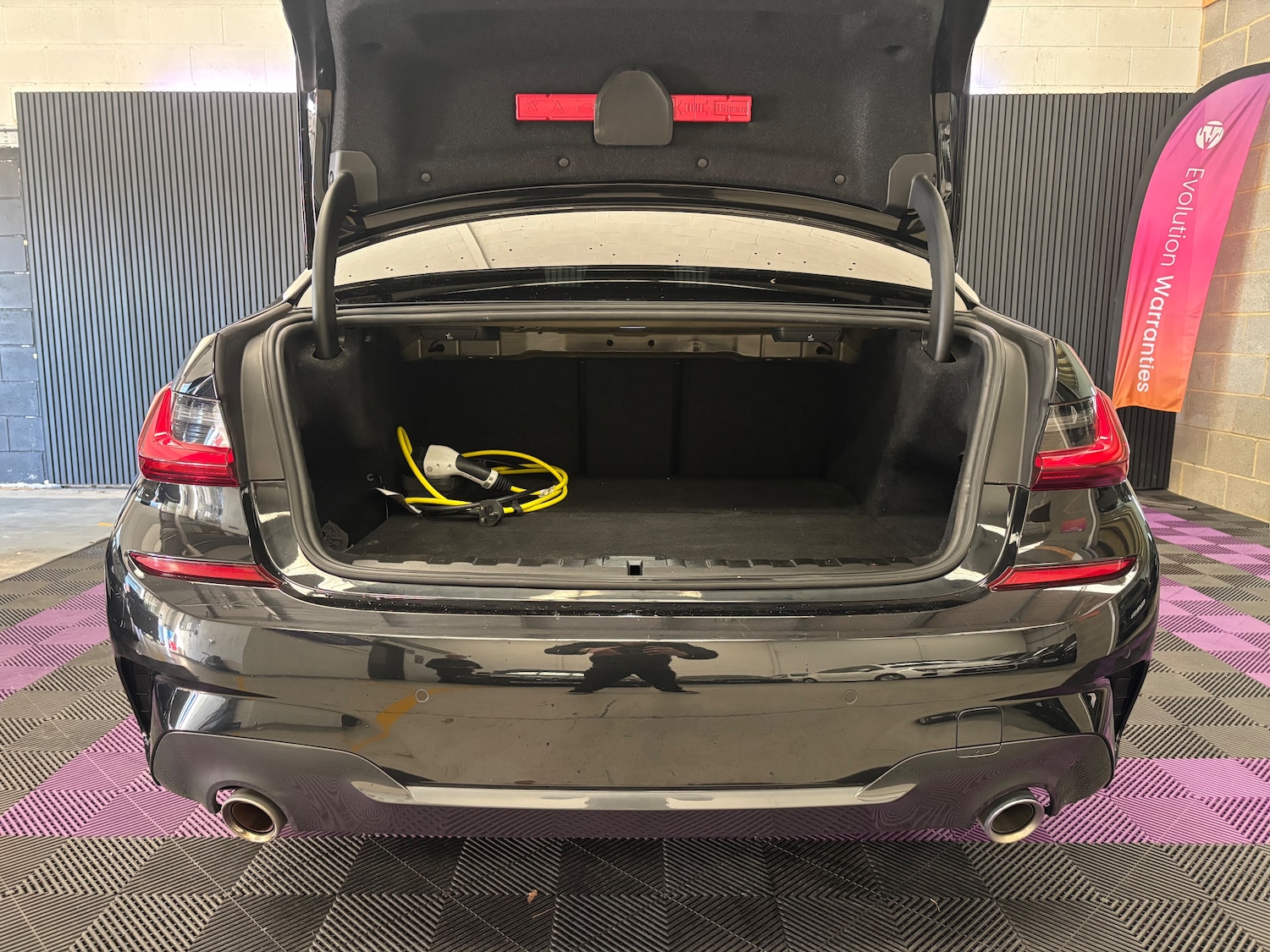 Used BMW 3 Series 2021 for sale - 76716427: Photo 36