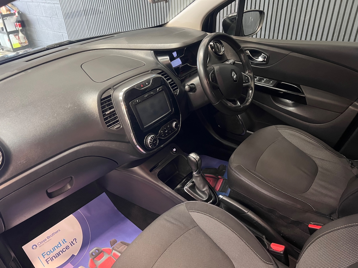 Used Renault Captur 2016 for sale - 77845484: Photo 18