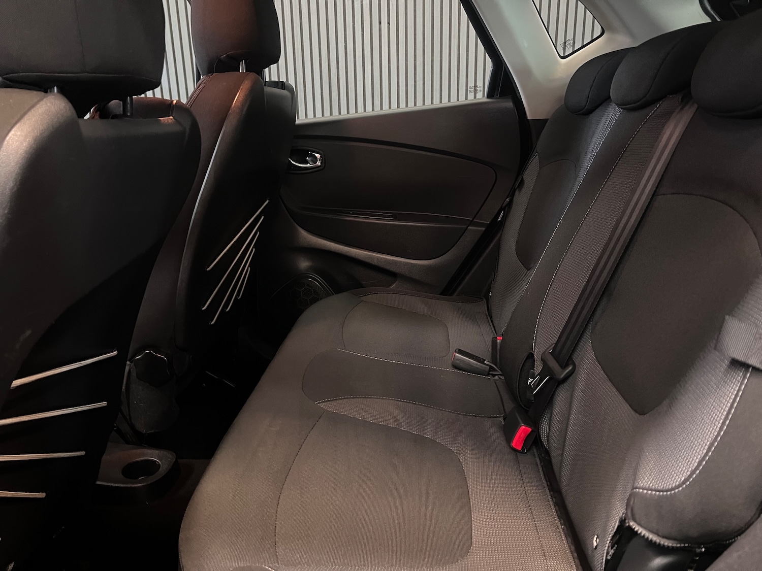 Used Renault Captur 2016 for sale - 77845484: Photo 20