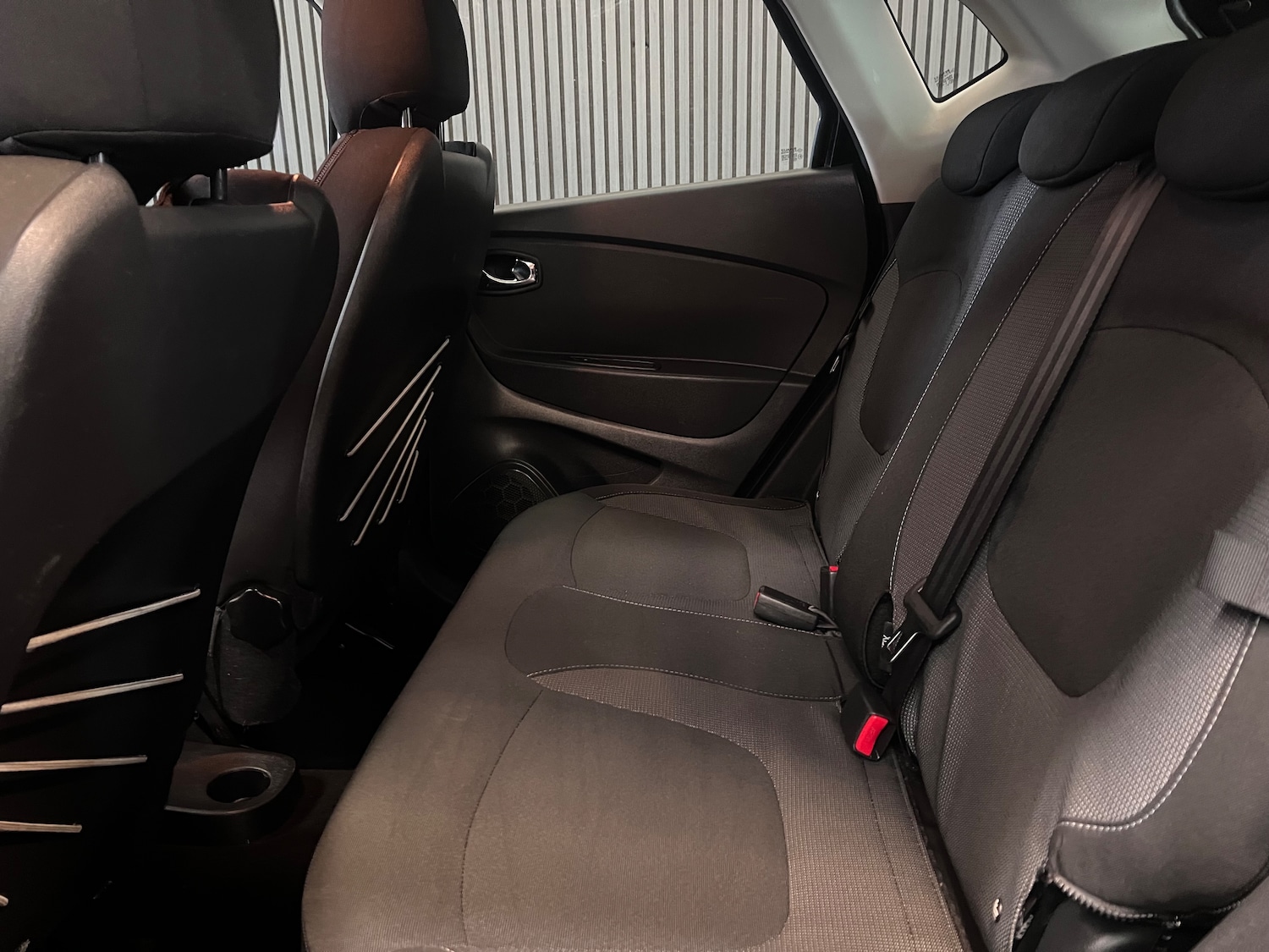 Used Renault Captur 2016 for sale - 77845484: Photo 21