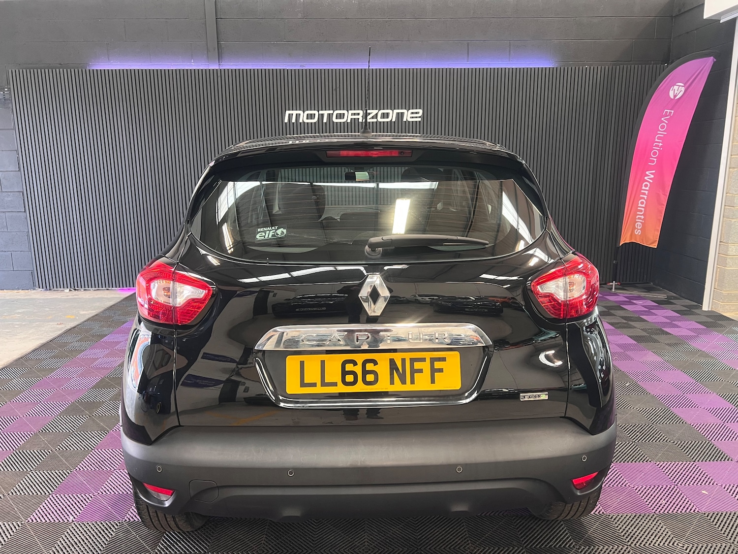 Used Renault Captur 2016 for sale - 77845484: Photo 24