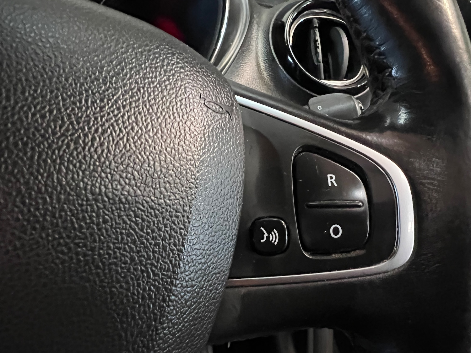 Used Renault Captur 2016 for sale - 77845484: Photo 29