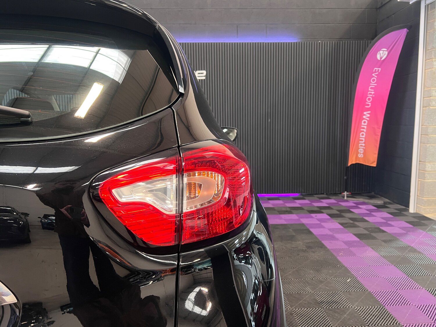 Used Renault Captur 2016 for sale - 77845484: Photo 40