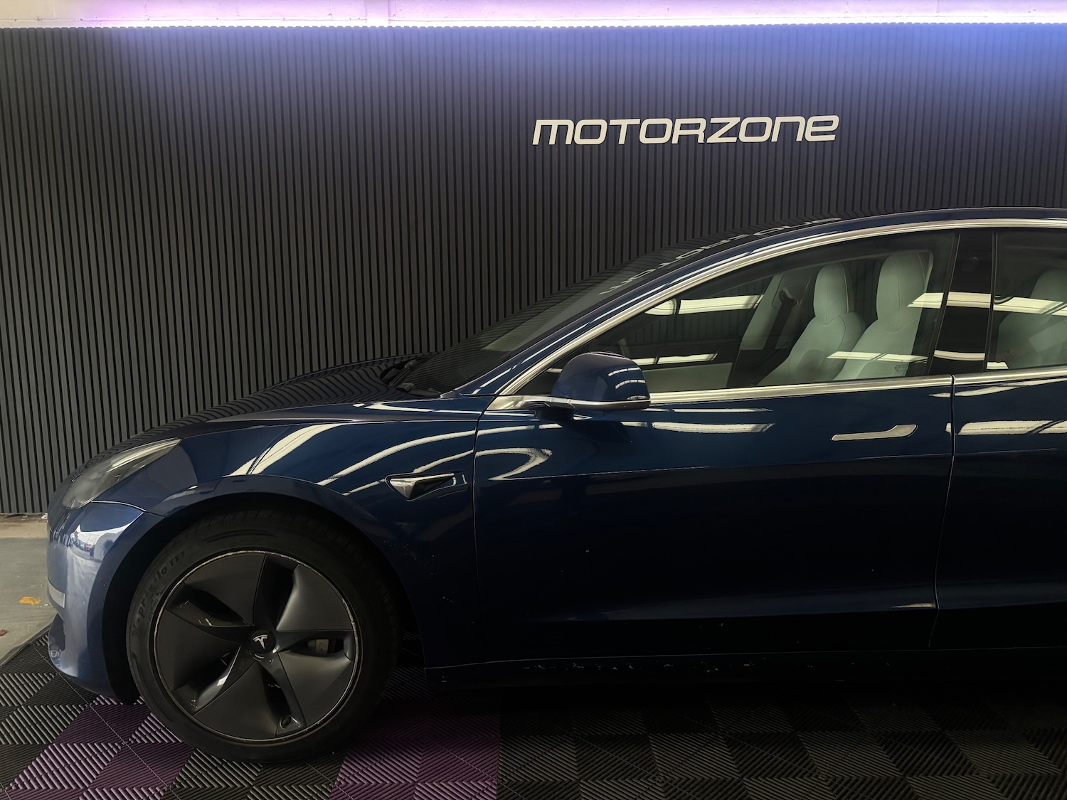 Used Tesla Model 3 2020 for sale - 76750876: Photo 10