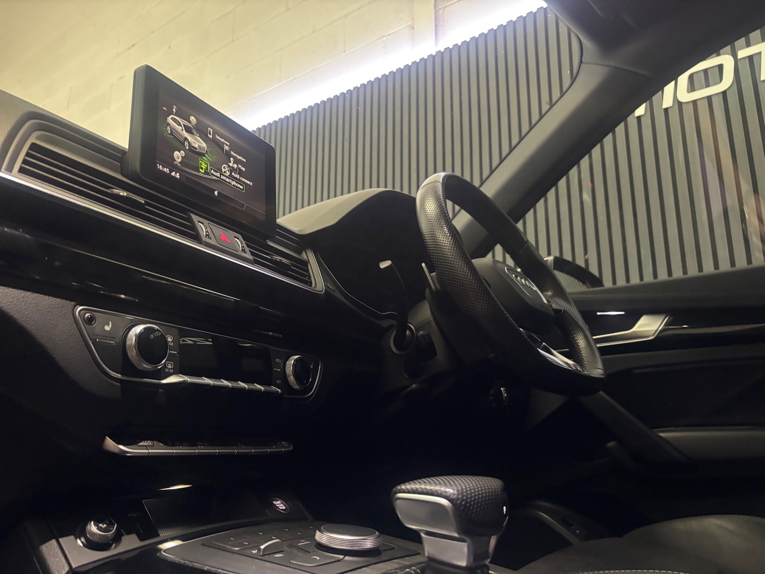 Used Audi Q5 2020 for sale - 76716408: Photo 10