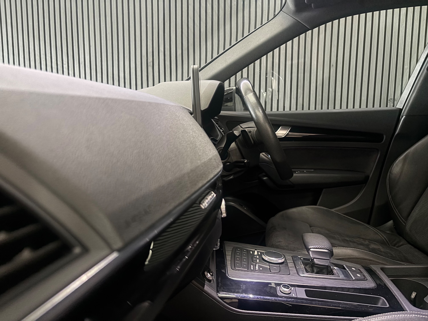 Used Audi Q5 2020 for sale - 76716408: Photo 28