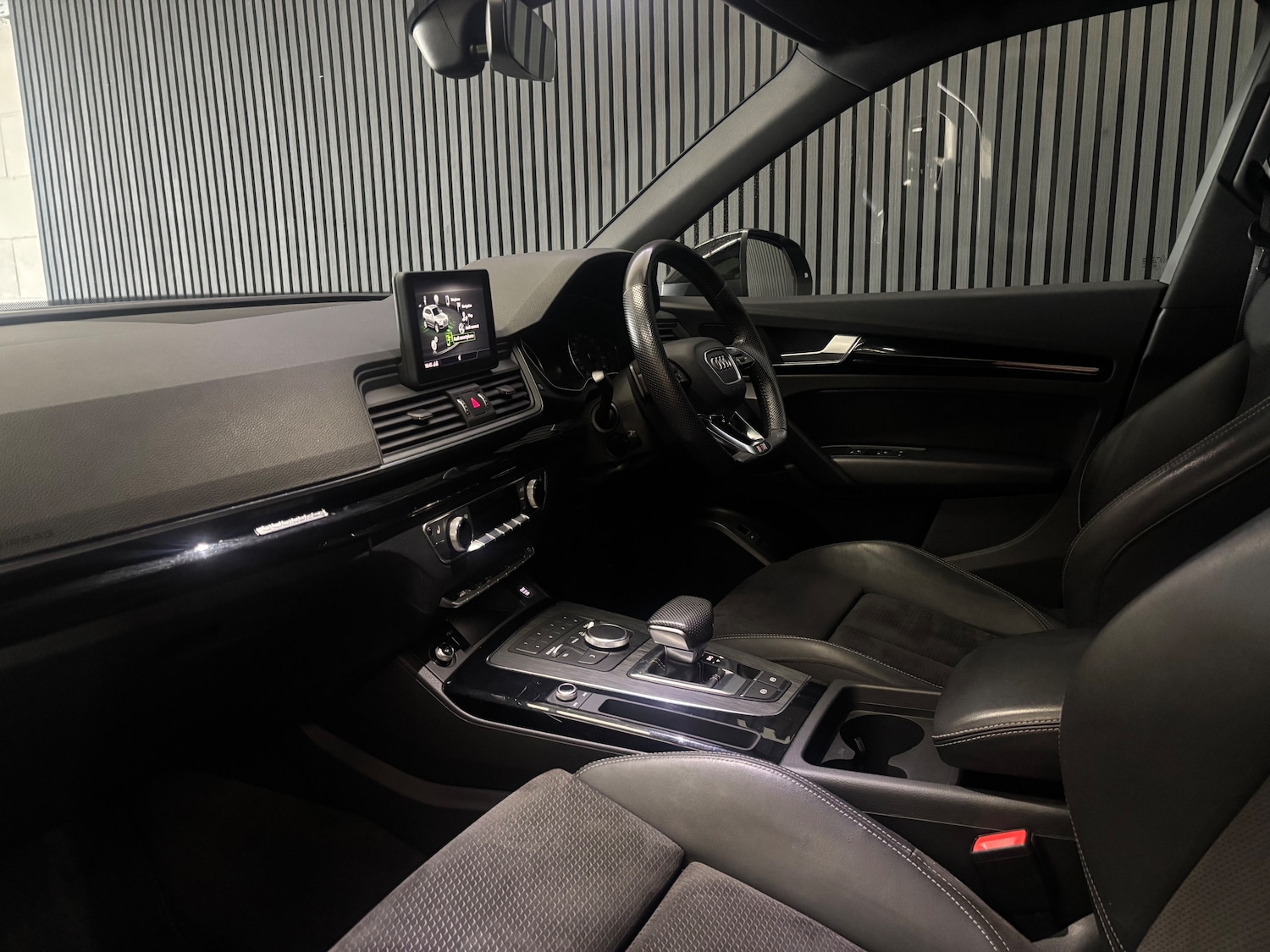 Used Audi Q5 2020 for sale - 76716408: Photo 3