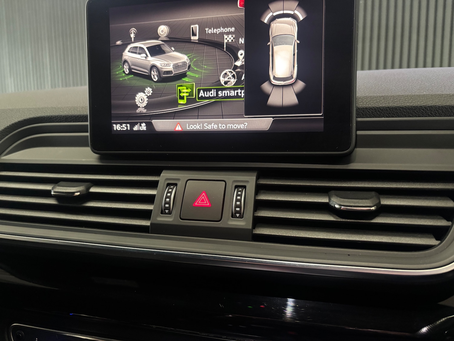 Used Audi Q5 2020 for sale - 76716408: Photo 37