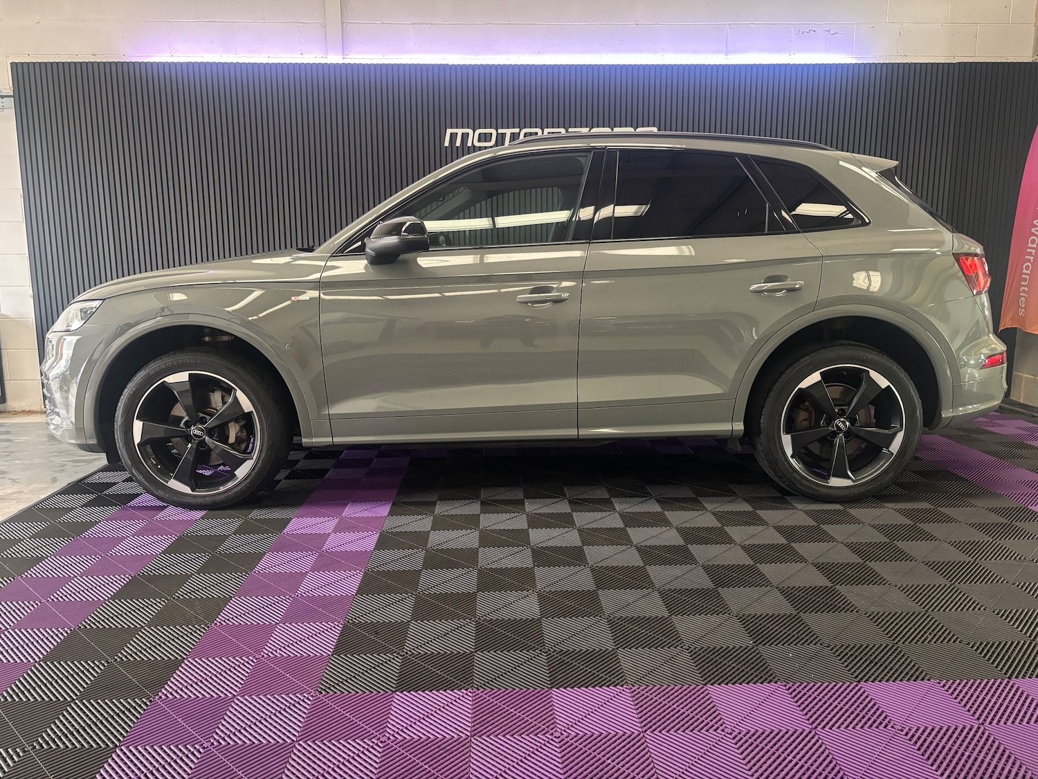 Used Audi Q5 2020 for sale - 76716408: Photo 47