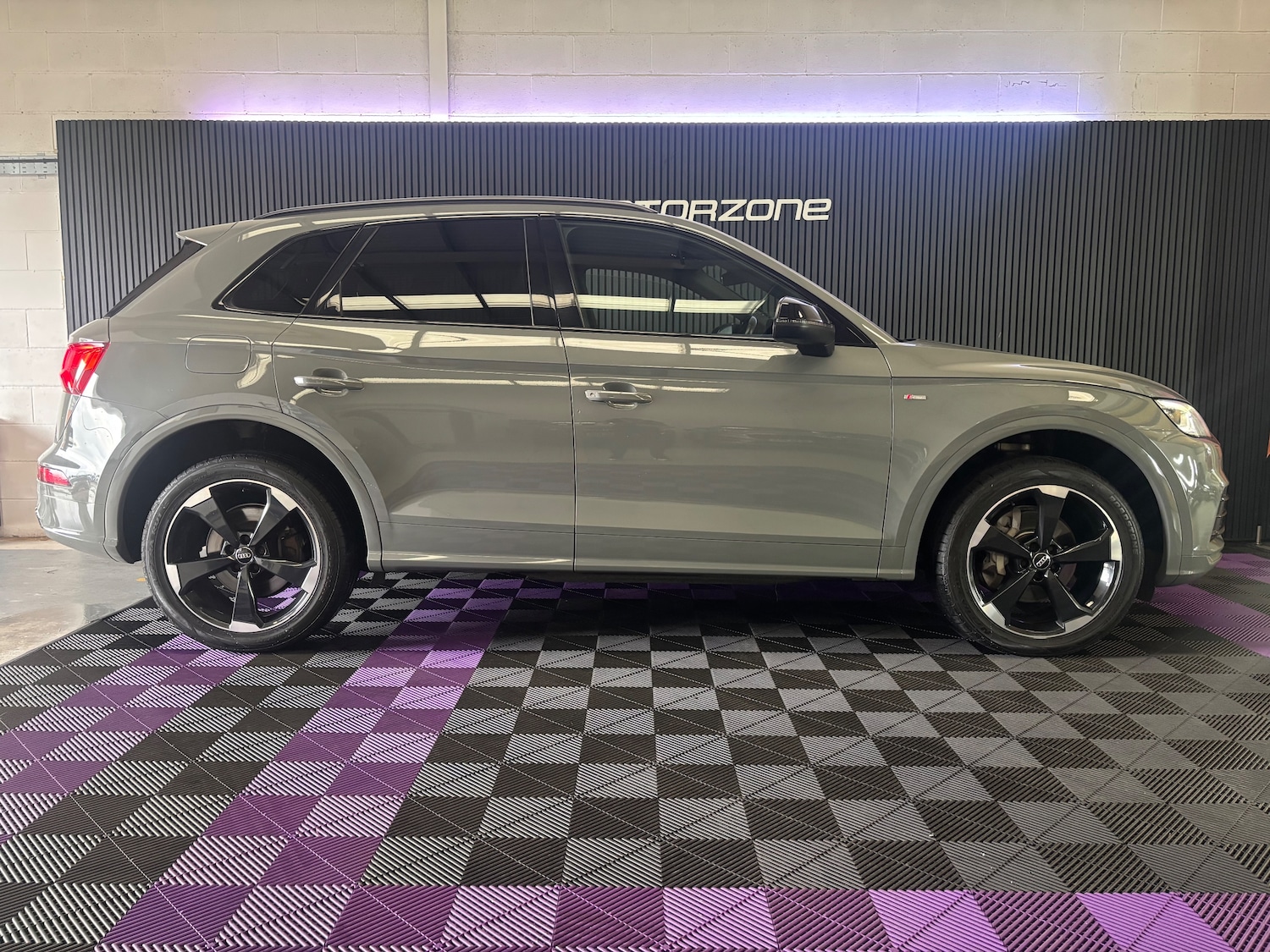 Used Audi Q5 2020 for sale - 76716408: Photo 49