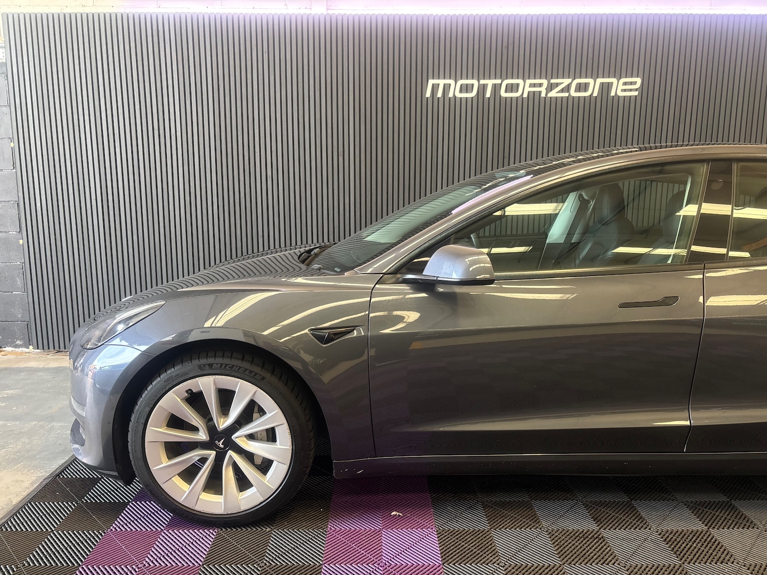 Used Tesla Model 3 2020 for sale - 76909273: Photo 24