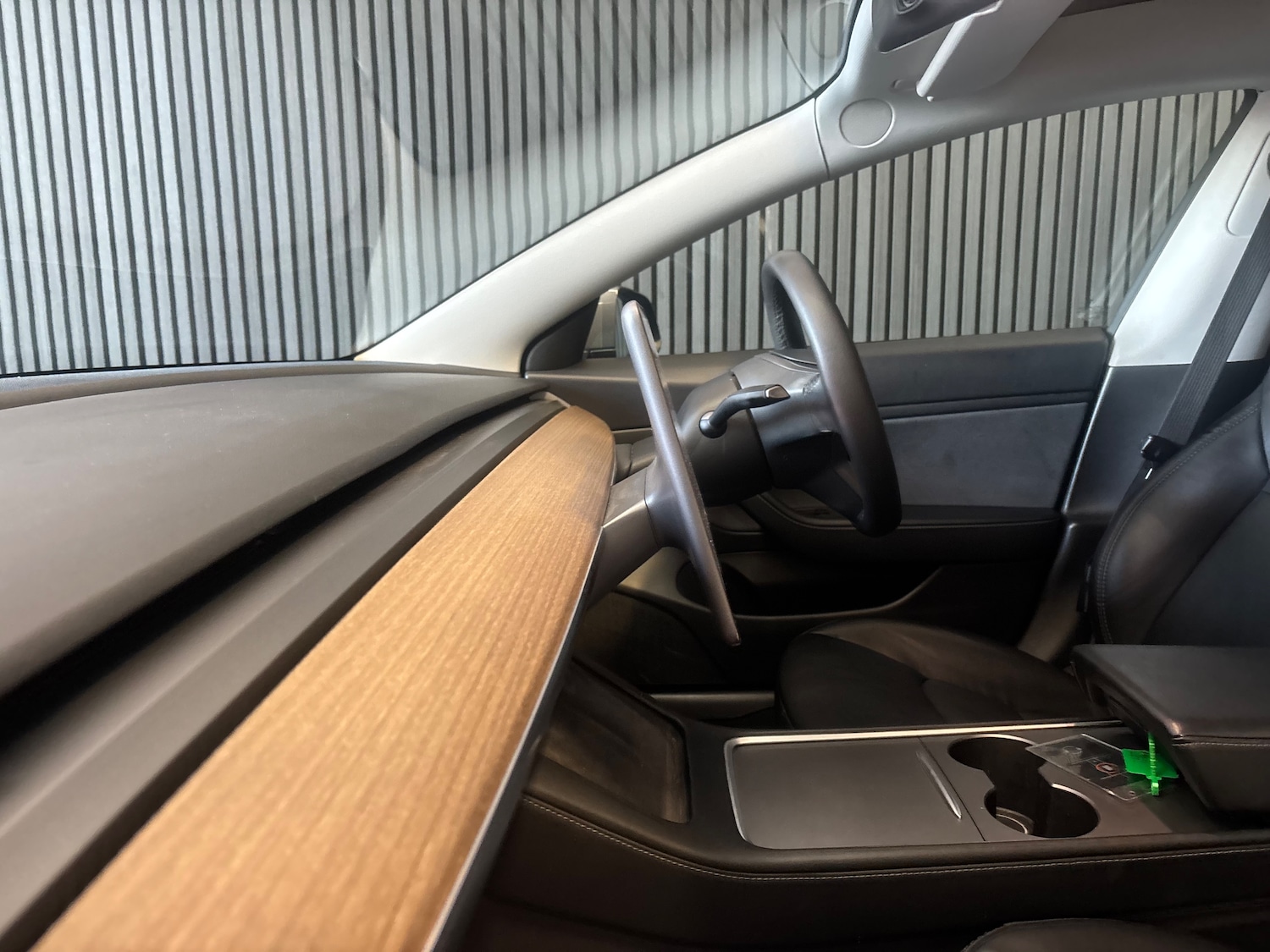 Used Tesla Model 3 2020 for sale - 76909273: Photo 27