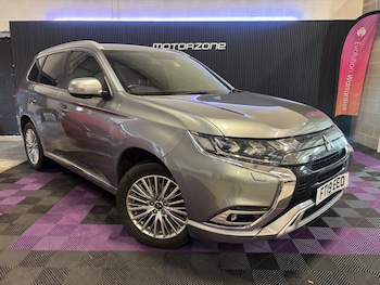 Mitsubishi - Outlander