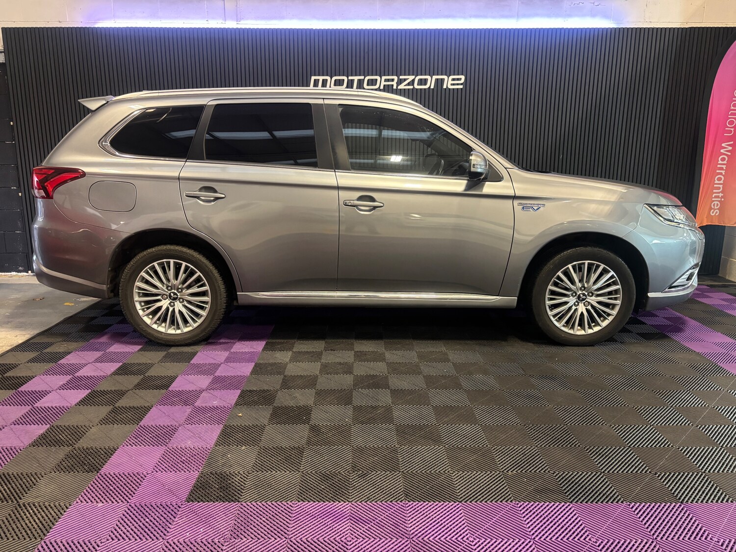 Used Mitsubishi Outlander 2019 for sale - 76604288: Photo 23