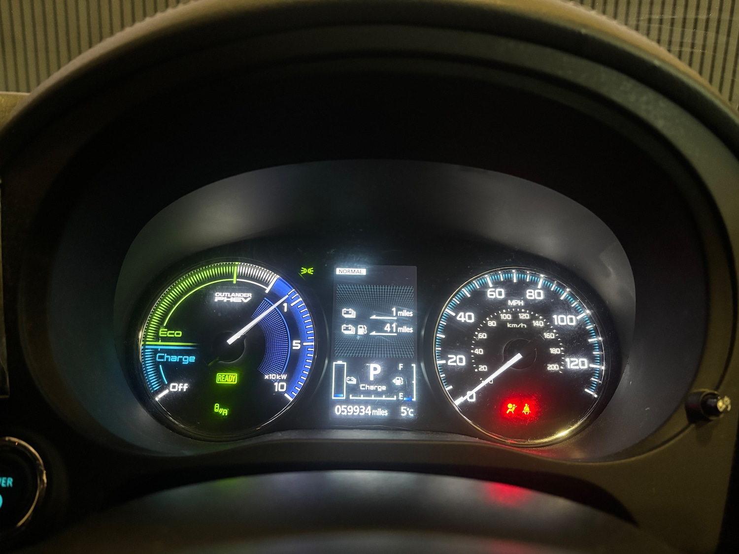 Used Mitsubishi Outlander 2019 for sale - 76604288: Photo 28