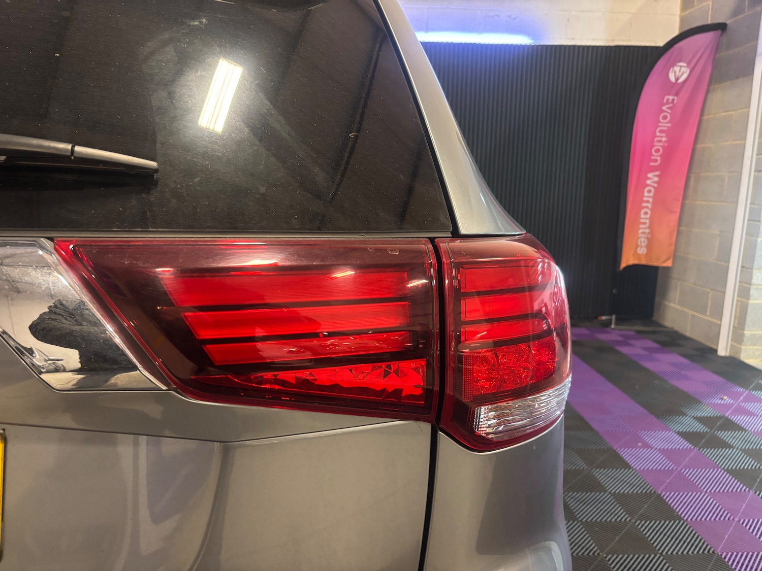 Used Mitsubishi Outlander 2019 for sale - 76604288: Photo 39
