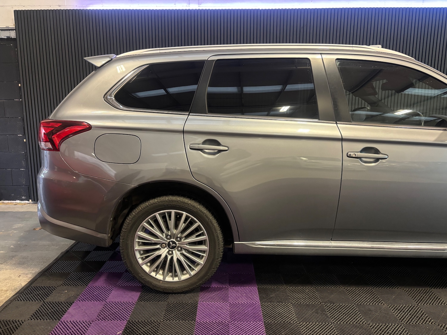 Used Mitsubishi Outlander 2019 for sale - 76604288: Photo 5