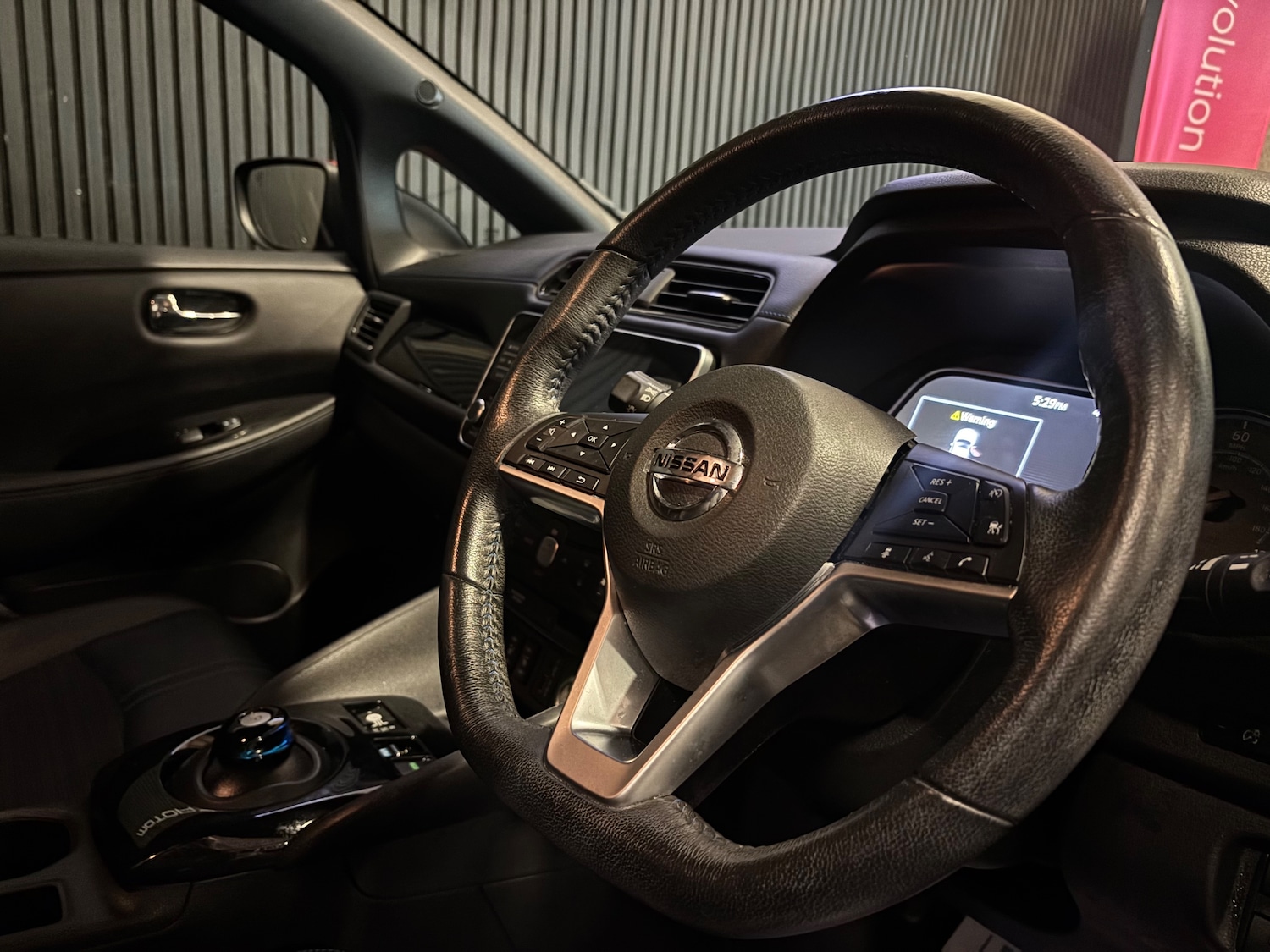 Used Nissan Leaf 2021 for sale - 76716419: Photo 11