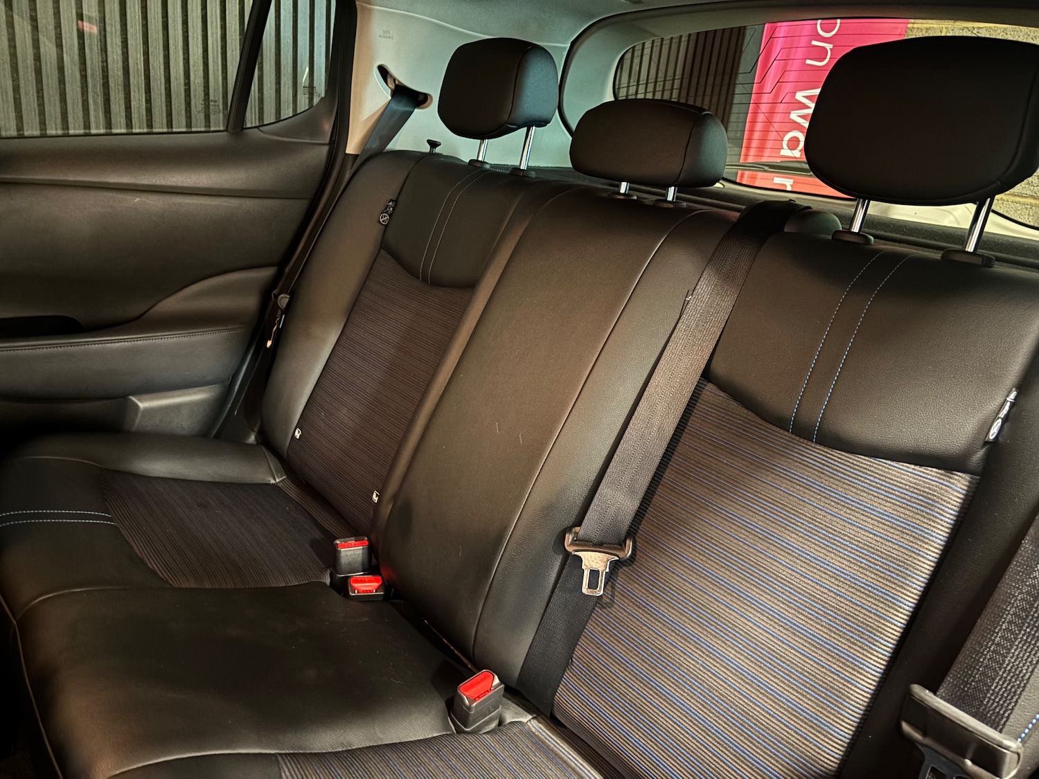 Used Nissan Leaf 2021 for sale - 76716419: Photo 43