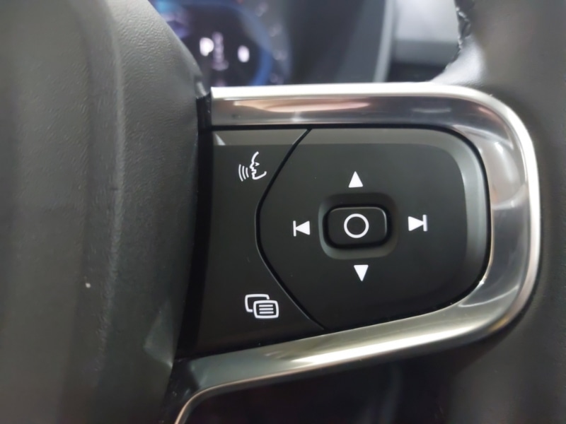 Used Volvo XC40 2024 for sale - 76911837: Photo 13