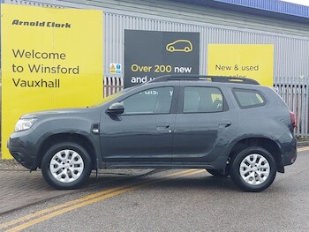 Used Dacia Duster 2022 for sale - 77325300: Photo