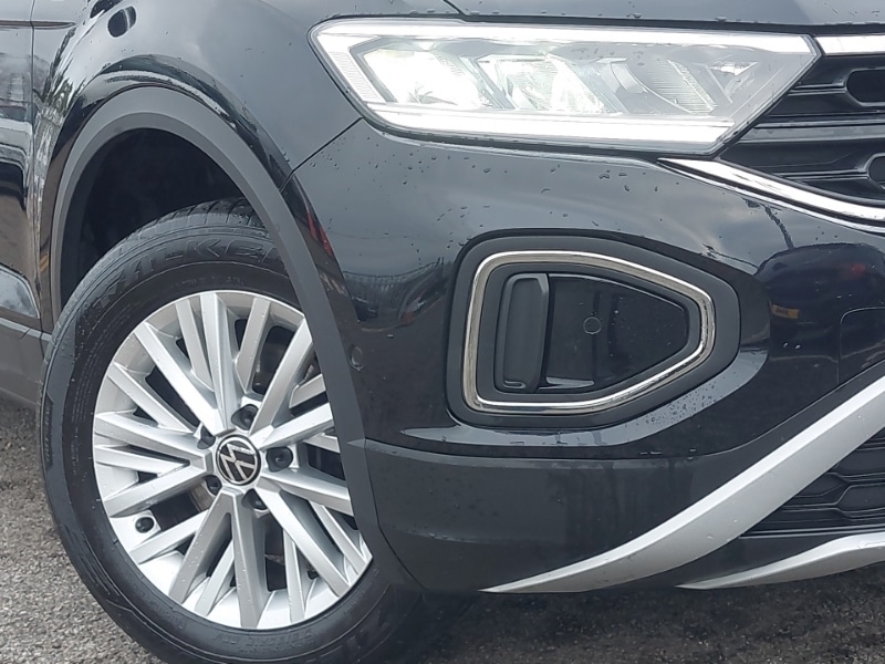 Used Volkswagen T-Roc 2023 for sale - 77278355: Photo 9