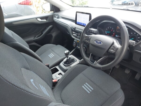 Used Ford Focus 2022 for sale - 76054125: Photo 18
