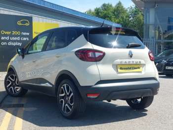 Used Renault Captur 2019 for sale - 75209106: Photo