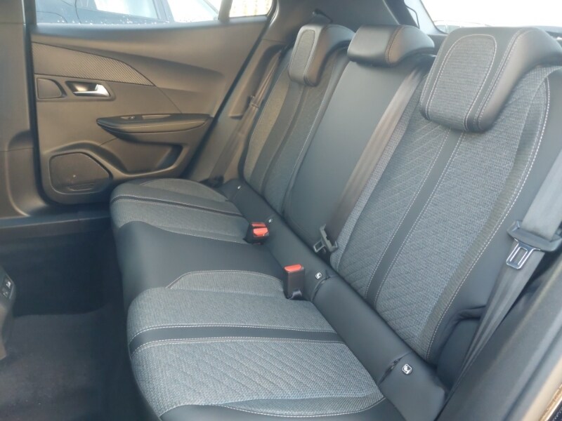 Used Peugeot 2008 2024 for sale - 76779779: Photo 6