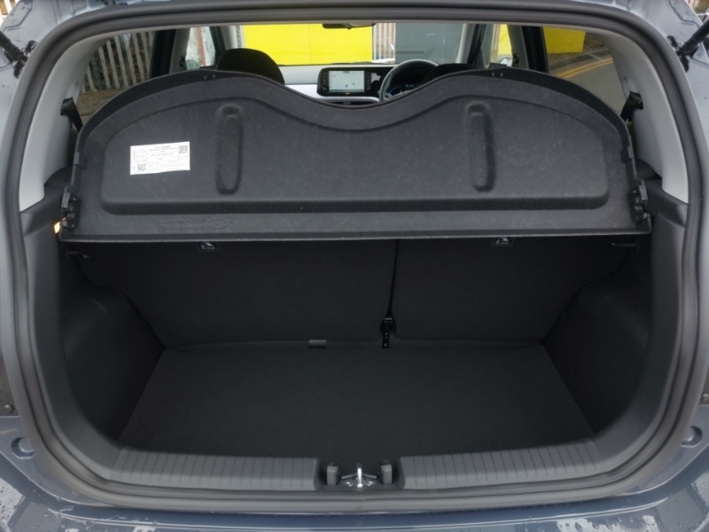 Used Hyundai i10 2024 for sale - 75989180: Photo 8