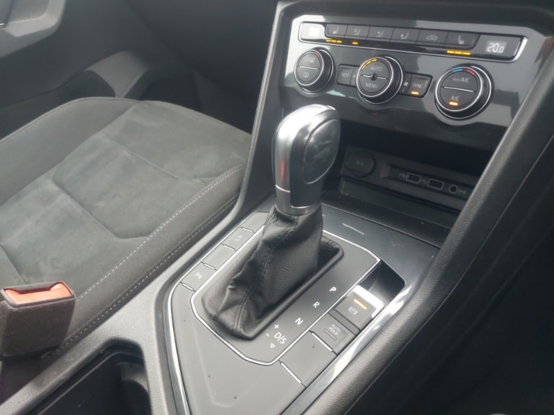 Used Volkswagen Tiguan 2018 for sale - 77530704: Photo 14