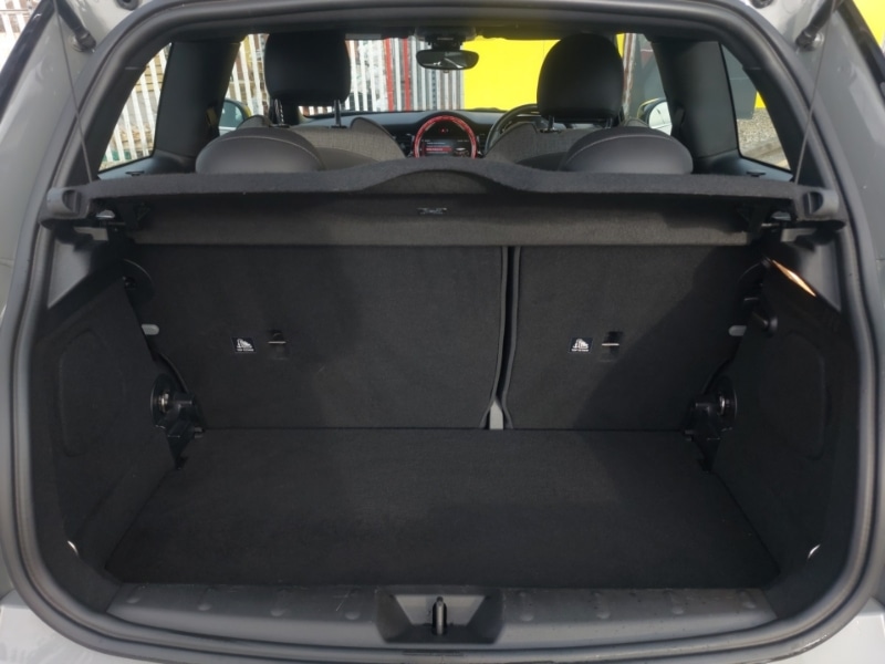 Used MINI Hatch 2022 for sale - 77585003: Photo 8