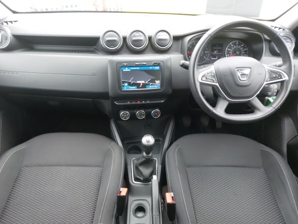 Used Dacia Duster 2021 for sale - 76301716: Photo 2