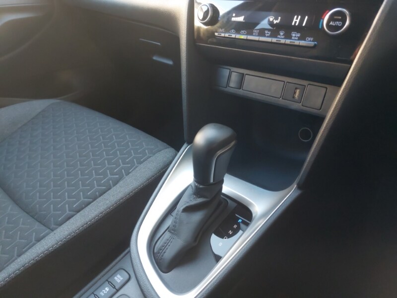 Used Toyota Yaris Cross 2022 for sale - 78211409: Photo 14